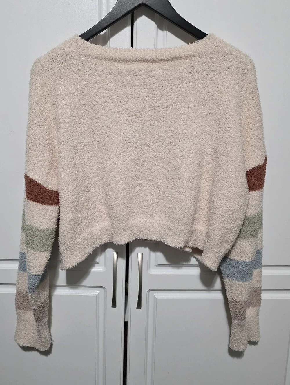 Altar'd State Womens Fleece Fuzzy Stripe Sleeve Oversized Semi Cropped Sweater